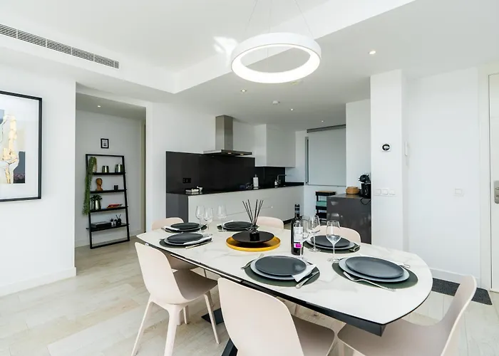 Al-1713 - - Alcazaba Lagoon Apartment *