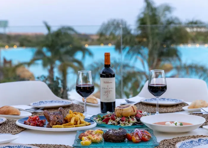 Al-1713 - - Alcazaba Lagoon