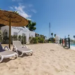 Al-1713 - - Alcazaba Lagoon * Estepona