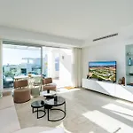 Al-1713 - - Alcazaba Lagoon