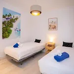 Al-1713 - - Alcazaba Lagoon Estepona