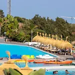Al-1713 - - Alcazaba Lagoon Apartment Estepona
